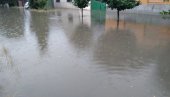 ПОПЛАВЉЕНА БАЊА ЈУНАКОВИЋ: У Апатину хаос због поплава, основана група за помоћ грађанима ПОПЛАВЉЕНА БАЊА ЈУНАКОВИЋ: У Апатину хаос због поплава, основана група за помоћ грађанима
