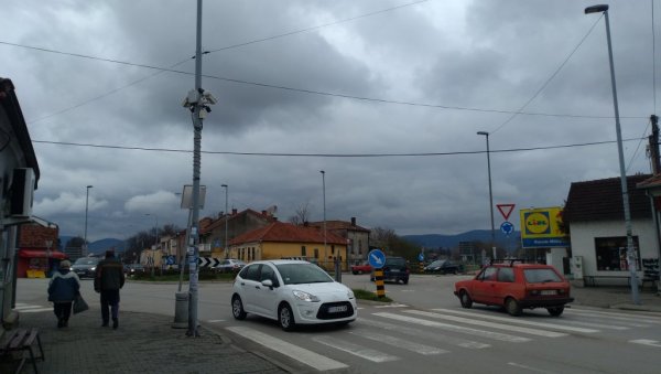 СВЕТЛИЈЕ И ЈЕФТИНИЈЕ: У Пироту почела реконструкција јавне расвете СВЕТЛИЈЕ И ЈЕФТИНИЈЕ: У Пироту почела реконструкција јавне расвете