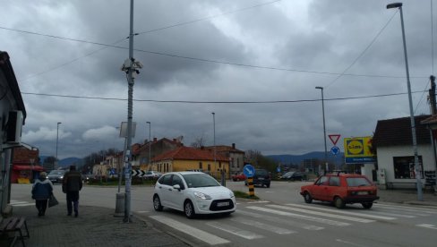 SVETLIJE I JEFTINIJE: U Pirotu počela rekonstrukcija javne rasvete SVETLIJE I JEFTINIJE: U Pirotu počela rekonstrukcija javne rasvete