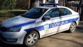 NEGOTINKA UKRALA STARCU NOVČANIK: Određeno zadržavanje osumnjičenoj za krađu NEGOTINKA UKRALA STARCU NOVČANIK: Određeno zadržavanje osumnjičenoj za krađu