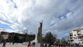 PREDLOZI DO 20. AVGUSTA: I ove godine Kraljevčani dodeljuju nagrade zaslužnim građanima PREDLOZI DO 20. AVGUSTA: I ove godine Kraljevčani dodeljuju nagrade zaslužnim građanima