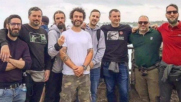 БЕОГРАДСКИ СИНДИКАТ У ТОП ХИЛУ: Популарни репери после дуго времена поново наступају у Црној Гори, 9. августа у Будви БЕОГРАДСКИ СИНДИКАТ У ТОП ХИЛУ: Популарни репери после дуго времена поново наступају у Црној Гори, 9. августа у Будви