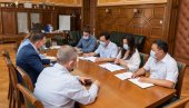ЗАШТИТА ЖИВОТНЕ СРЕДИНЕ И ЗАПОШЉАВАЊЕ: Кључне тачке сарадње Линглонга и Зрењанина ЗАШТИТА ЖИВОТНЕ СРЕДИНЕ И ЗАПОШЉАВАЊЕ: Кључне тачке сарадње Линглонга и Зрењанина