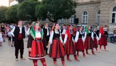 MLADOST ČUVA TRADICIJU: Počelo Kulturno leto na Gradskom trgu u Smederevu (FOTO) MLADOST ČUVA TRADICIJU: Počelo Kulturno leto na Gradskom trgu u Smederevu (FOTO)
