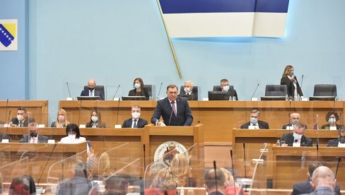 USAGLAŠAVANJE ODGOVORA INCKU: Predsednici stranaka iz Srpske u ponedeljak u skupštini USAGLAŠAVANJE ODGOVORA INCKU: Predsednici stranaka iz Srpske u ponedeljak u skupštini