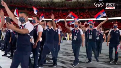СРБИЈА ПРОДЕФИЛОВАЛА ОЛИМПИЈСКИМ СТАДИОНОМ: Друштвене мреже горе, странце занима само једно! СРБИЈА ПРОДЕФИЛОВАЛА ОЛИМПИЈСКИМ СТАДИОНОМ: Друштвене мреже горе, странце занима само једно!