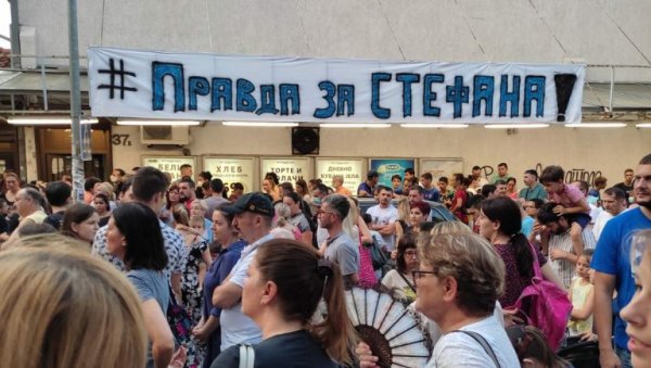 ОДЛУКУ СУДИЈЕ МОЖЕ ПРЕИСПИТАТИ САМО СУД: Друштво судија огласило се поводом грађанских окупљања на Карабурми ОДЛУКУ СУДИЈЕ МОЖЕ ПРЕИСПИТАТИ САМО СУД: Друштво судија огласило се поводом грађанских окупљања на Карабурми