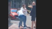 ДЕТАЉИ ИНЦИДЕНТА У НИШУ: Стале у одбрану старијој жени а он их нашамарао ДЕТАЉИ ИНЦИДЕНТА У НИШУ: Стале у одбрану старијој жени а он их нашамарао