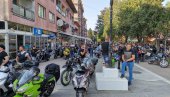 МОТО СКУП У БРАТУНЦУ: Дефиле више од 300 учесника из региона (ФОТО) МОТО СКУП У БРАТУНЦУ: Дефиле више од 300 учесника из региона (ФОТО)