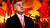 ИЗНИЈЕШЕ ГА НА КАНТ: Погледајте где је завршила Милова слика након завршеног мандата (ФОТО)