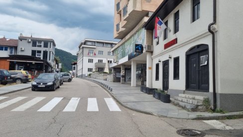 ZA VOLANOM POD DEJSTVOM DROGE: Prijepoljska policija privela dva vozača ZA VOLANOM POD DEJSTVOM DROGE: Prijepoljska policija privela dva vozača