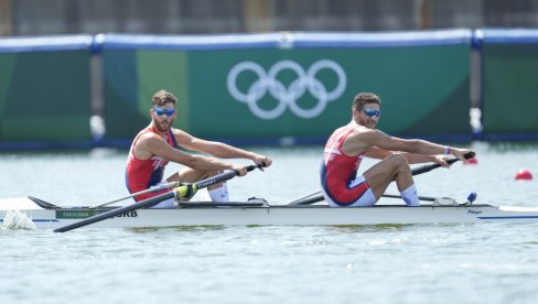 OBA ČAMCA U POLUFINALU: Dubl skul i dvojac bez kormilara boriće se sutra za plasman u A finale kvalifikacija za Olimpijske igre u Parizu