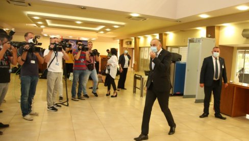 ЈЕДИНА ПОЛИТИКА ЈЕ РЕПУБЛИКА СРСПКА! Бањац након састанка у Бањалуци ЈЕДИНА ПОЛИТИКА ЈЕ РЕПУБЛИКА СРСПКА! Бањац након састанка у Бањалуци