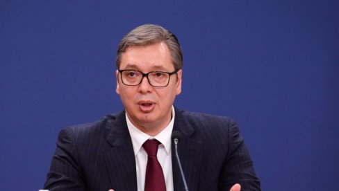 ПРЕДСЕДНИК ВУЧИЋ О ОПТУЖБАМА ИЗ ХРВАТСКЕ И ЦРНЕ ГОРЕ: Лажу да преко СПЦ покушавам да правим Велику Србију