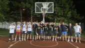 ТРАДИЦИОНАЛНИ БАСКЕТАШКИ ТУРНИР: Феноменална спортска атмосфера у селу Међа ТРАДИЦИОНАЛНИ БАСКЕТАШКИ ТУРНИР: Феноменална спортска атмосфера у селу Међа