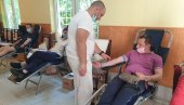 ПОЗИВ ДАВАОЦИМА: Црвени крст у Зрењанину организује акцију добровољног давања крви ПОЗИВ ДАВАОЦИМА: Црвени крст у Зрењанину организује акцију добровољног давања крви