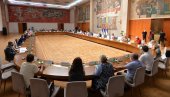 POSLE OBARANJA REKORDA U BROJU ZARAŽENIH: Zakazana sednica Kriznog štaba POSLE OBARANJA REKORDA U BROJU ZARAŽENIH: Zakazana sednica Kriznog štaba