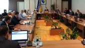 ОДЛОЖЕНА СЕДНИЦА САВЕТА МИНИСТАРА БиХ: Нови термин ће бити накнадно објављен ОДЛОЖЕНА СЕДНИЦА САВЕТА МИНИСТАРА БиХ: Нови термин ће бити накнадно објављен