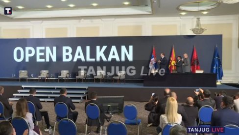 ОПЕН БАЛКАН (ОТВОРЕНИ БАЛКАН): Представљено ново име Мини Шенгена - Вучић, Заев и Рама потписали уговоре о регионалној сарадњи ОПЕН БАЛКАН (ОТВОРЕНИ БАЛКАН): Представљено ново име Мини Шенгена - Вучић, Заев и Рама потписали уговоре о регионалној сарадњи