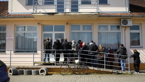 ИТАЛИЈА КОЈА ОДУСТАЈЕ ОД КОНТРОЛА И ЛЕЧЕЊА: Преко четири милиона Италијана диже руке од прегледа ИТАЛИЈА КОЈА ОДУСТАЈЕ ОД КОНТРОЛА И ЛЕЧЕЊА: Преко четири милиона Италијана диже руке од прегледа
