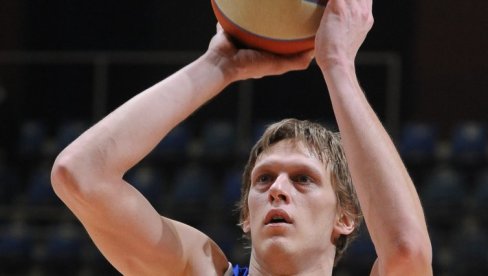 VELIKA POBEDA MORNARA: Bivši košarkaš Partizana doneo ogroman trijumf timu iz Bara VELIKA POBEDA MORNARA: Bivši košarkaš Partizana doneo ogroman trijumf timu iz Bara
