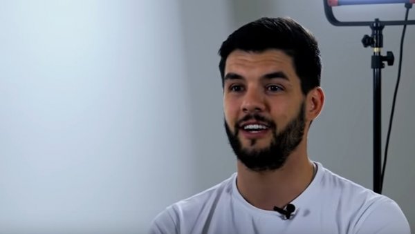 НЕМАМ ОВДЕ ШТА ДА ТРАЖИМ: Стеван Пиале описао како је изгледао кастинг за Игру судбине“ (ВИДЕО) НЕМАМ ОВДЕ ШТА ДА ТРАЖИМ: Стеван Пиале описао како је изгледао кастинг за Игру судбине“ (ВИДЕО)