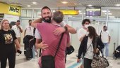 БАСКЕТАШИ ПО ПОВРАТКУ У БЕОГРАД: Медаља је велики успех, остаје жал за златом БАСКЕТАШИ ПО ПОВРАТКУ У БЕОГРАД: Медаља је велики успех, остаје жал за златом