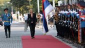 ЦВИЈАНОВИЋ: Јадна је земља у којој позивају странца да смени Додика! ЦВИЈАНОВИЋ: Јадна је земља у којој позивају странца да смени Додика!