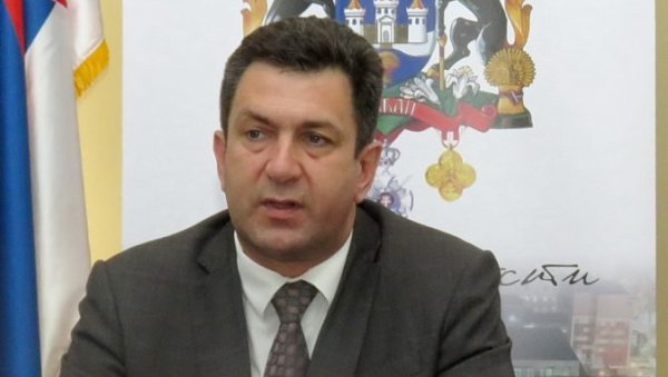 СТОП ОТПАДУ: Шабац добија средства за уклањање дивљих депонија СТОП ОТПАДУ: Шабац добија средства за уклањање дивљих депонија
