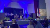 ТАКМИЧЕЊЕ ПЕВАЧА АМАТЕРА У РЕКОВЦУ: Титулу Златни глас сабора понео Вељко Ђекић ТАКМИЧЕЊЕ ПЕВАЧА АМАТЕРА У РЕКОВЦУ: Титулу Златни глас сабора понео Вељко Ђекић