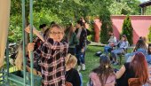 СИРОГОЈНО - ПРВА СТАНИЦА: Биљу Крстић, након летовања, очекује концертни август СИРОГОЈНО - ПРВА СТАНИЦА: Биљу Крстић, након летовања, очекује концертни август