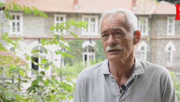 ЖЕЛИМО ДА ПОКАЖЕМО СВЕТУ ДА ИМАМО ТЕСЛИН ГЕНЕРАТОР: Већ четири генерације Цветковића раде у првој хидроцентрали у Србији (ВИДЕО) ЖЕЛИМО ДА ПОКАЖЕМО СВЕТУ ДА ИМАМО ТЕСЛИН ГЕНЕРАТОР: Већ четири генерације Цветковића раде у првој хидроцентрали у Србији (ВИДЕО)