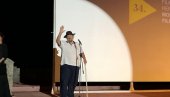 ОТВОРЕН 34. ХЕРЦЕГНОВСКИ ФИЛМСКИ ФЕСТИВАЛ: Аплауз за Петра Божовића (ФОТО) ОТВОРЕН 34. ХЕРЦЕГНОВСКИ ФИЛМСКИ ФЕСТИВАЛ: Аплауз за Петра Божовића (ФОТО)
