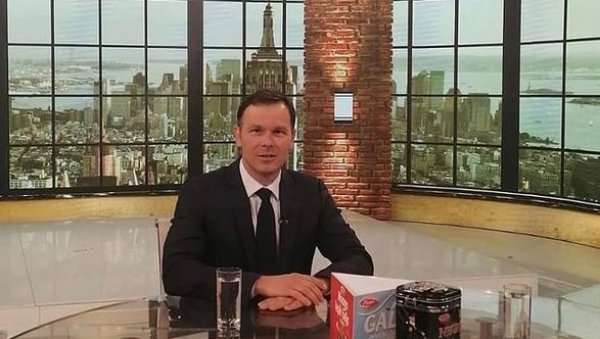 20.000 ДИНАРА ЗА ПЕНЗИОНЕРЕ: Мали - Имамо довољно новца за повећање пензија и плата! 20.000 ДИНАРА ЗА ПЕНЗИОНЕРЕ: Мали - Имамо довољно новца за повећање пензија и плата!
