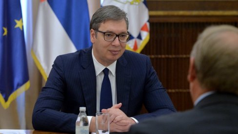 ВАЖАН ДАН ЗА СРБИЈУ: Вучић након састанка са компанијом UGT RENEWABLES LLC - Важно је да имамо што више обновљивих извора! ВАЖАН ДАН ЗА СРБИЈУ: Вучић након састанка са компанијом UGT RENEWABLES LLC - Важно је да имамо што више обновљивих извора!