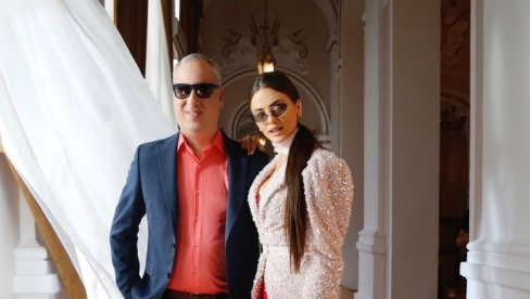 НИЈЕ КОМЕ ЈЕ РЕЧЕНО, ВЕЋ КОМЕ ЈЕ СУЂЕНО: Ово су познати хитови који су били намењени другим певачима НИЈЕ КОМЕ ЈЕ РЕЧЕНО, ВЕЋ КОМЕ ЈЕ СУЂЕНО: Ово су познати хитови који су били намењени другим певачима