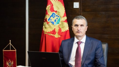 PREDSEDNIK OPŠTINE KOLAŠIN PODNEO OSTAVKU! Posle višemesečnog prepucavanja i prozivki opozicije PREDSEDNIK OPŠTINE KOLAŠIN PODNEO OSTAVKU! Posle višemesečnog prepucavanja i prozivki opozicije