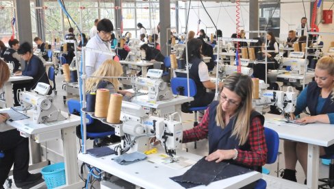 VELIKE VESTI ZA GRAĐANE: Tekstilni kineski gigant ulaže u Srbiju - Otvoriće svoj pogon na jugu zemlje