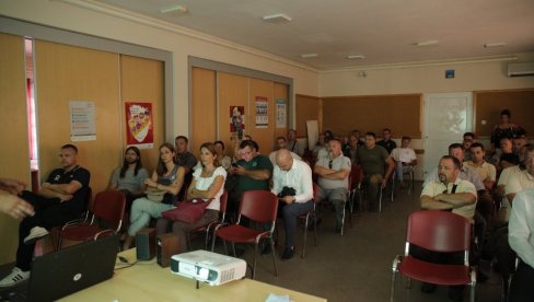 KAMP VOJVOĐANSKIH RENDŽERA: Predstavnici 17 zaštićenih područja okupili se u Vršcu KAMP VOJVOĐANSKIH RENDŽERA: Predstavnici 17 zaštićenih područja okupili se u Vršcu