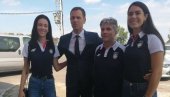 СИНИША МАЛИ У ДРУШТВУ ШАМПИОНКИ: Хвала вам, Србија је поносна на вас (ФОТО) СИНИША МАЛИ У ДРУШТВУ ШАМПИОНКИ: Хвала вам, Србија је поносна на вас (ФОТО)