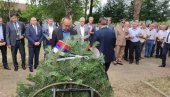 ПАРАСТОС У ШУШЊАРУ: Обележено 80 година од усташког злочина код Санског Моста ПАРАСТОС У ШУШЊАРУ: Обележено 80 година од усташког злочина код Санског Моста