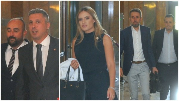 КАМПАЊА ПОЧИЊЕ НАЈРАНИЈЕ ОД ЈОВАЊДАНА: Када би могла да почне предизборна утакмица уочи гласања о чијим се условима расправља КАМПАЊА ПОЧИЊЕ НАЈРАНИЈЕ ОД ЈОВАЊДАНА: Када би могла да почне предизборна утакмица уочи гласања о чијим се условима расправља
