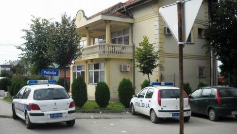 УКРАЛИ РОЛНЕ ЗЕ ТРАНСПОРТНЕ ТРАКЕ: Расветљена крађа на штету ЕПС-а у Костолцу – Ухапшена двојица мушкараца УКРАЛИ РОЛНЕ ЗЕ ТРАНСПОРТНЕ ТРАКЕ: Расветљена крађа на штету ЕПС-а у Костолцу – Ухапшена двојица мушкараца