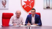 ЗВЕЗДА ЧУВА СВОЈУ ДЕЦУ: Млади репрезентативац Србије продужио уговор са црвено-белима ЗВЕЗДА ЧУВА СВОЈУ ДЕЦУ: Млади репрезентативац Србије продужио уговор са црвено-белима