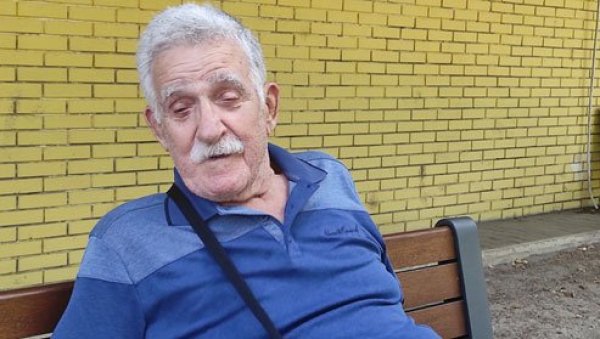 СТРУЊАЧУ ЗАМЕНИО СПОРТСКИМ ТВ ПРЕНОСИМА: Бранислав Симић (86), рвачка легенда, дане проводи у новосадском дому за старе СТРУЊАЧУ ЗАМЕНИО СПОРТСКИМ ТВ ПРЕНОСИМА: Бранислав Симић (86), рвачка легенда, дане проводи у новосадском дому за старе