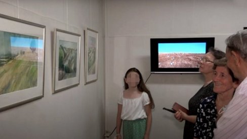 ЗАГАЈИЧКА БРДА У ПЕТ ТЕХНИКА: Необична изложба у библиотеци у Белој Цркви, и уметношћу привлаче туристе ЗАГАЈИЧКА БРДА У ПЕТ ТЕХНИКА: Необична изложба у библиотеци у Белој Цркви, и уметношћу привлаче туристе