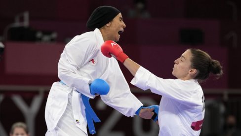 USPEŠAN START JOVANE PREKOVIĆ: Srpska karatistkinja pobedila Marokanku sa 3:1 USPEŠAN START JOVANE PREKOVIĆ: Srpska karatistkinja pobedila Marokanku sa 3:1