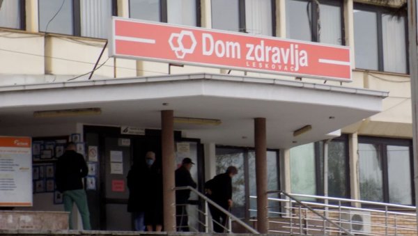 СВАКИ ПЕТИ УЗОРАК ПОЗИТИВАН: У Јабланичком округу двоцифрени број заражених короном СВАКИ ПЕТИ УЗОРАК ПОЗИТИВАН: У Јабланичком округу двоцифрени број заражених короном