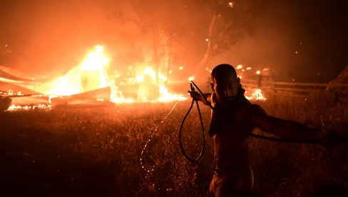 SRPSKI TURISTI EVAKUISANI SA RODOSA: Deo se vraća, ostali žele da nastave letovanje uprkos strahovitim požarima