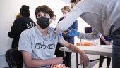 POLA ZA VAKCINE, POLA PROTIV: Istraživanje Krovne organizacije mladih o imunizaciji POLA ZA VAKCINE, POLA PROTIV: Istraživanje Krovne organizacije mladih o imunizaciji